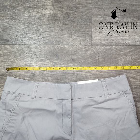 Loft Flat Front 6" Shorts Size 10 - Picture 3 of 7